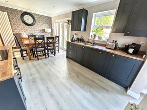 Photo 6- click for photo gallery